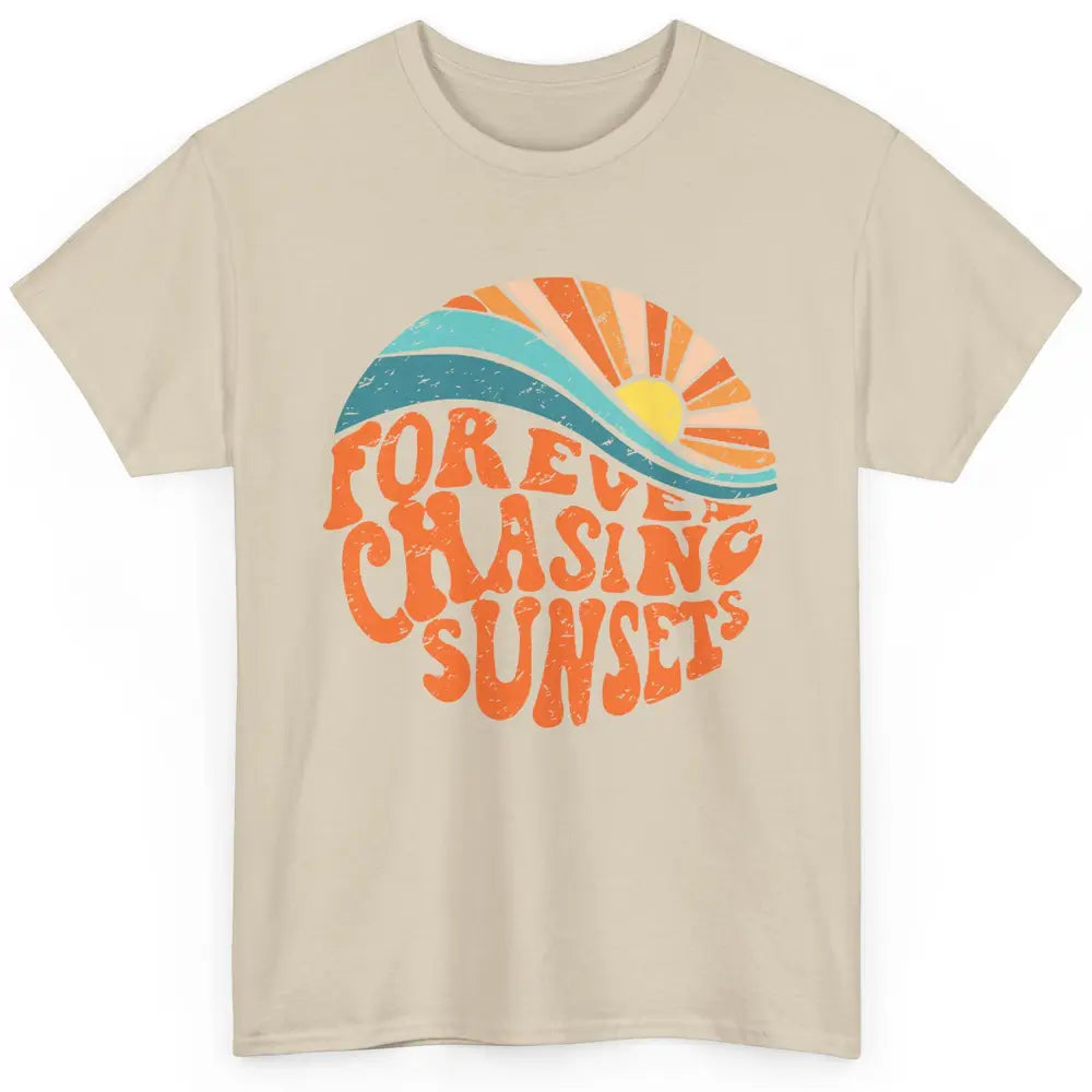 Retro Rainbow Forever Chasing Sunset Hippie Girl Peace Lover Classic Unisex T-Shirt