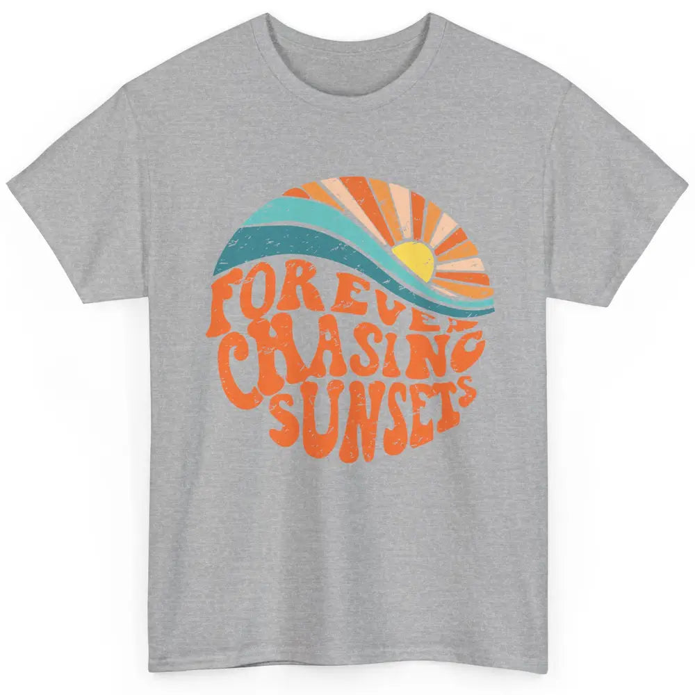 Retro Rainbow Forever Chasing Sunset Hippie Girl Peace Lover Classic Unisex T-Shirt