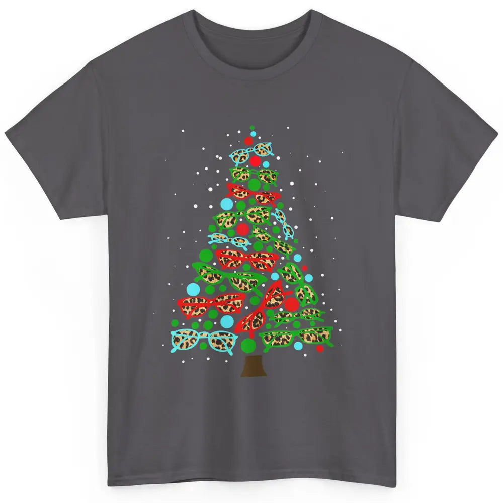Optician Christmas Funny Xmas Tree Eyeglasses Optometrist Classic Unisex T-Shirt
