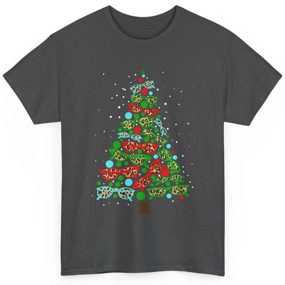 Optician Christmas Funny Xmas Tree Eyeglasses Optometrist Classic Unisex T-Shirt